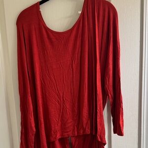 Chic Scarlet Women's Tunic Top